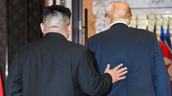 كوريا الشمالية تحذر ترامب من وصف زعيمها مجدداً بـ"رجل الصواريخ"