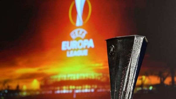 آرسنال ومانشستر يونايتد في مواجهات متوسطة بقرعة الدوري الأوروبي