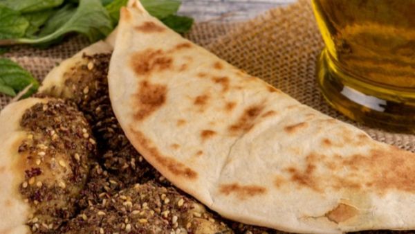 مناقيش الزعتر منخفضة السعرات