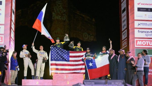 الفيصل يتوج الفائزين برالي داكار 2020