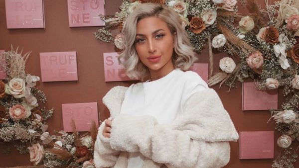 Model Roz's real name is 'Rozana' 