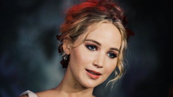 Jennifer Lawrence  (Twitter)