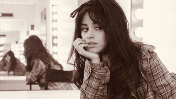 The Havana songstress rocked a short, platinum blonde wig