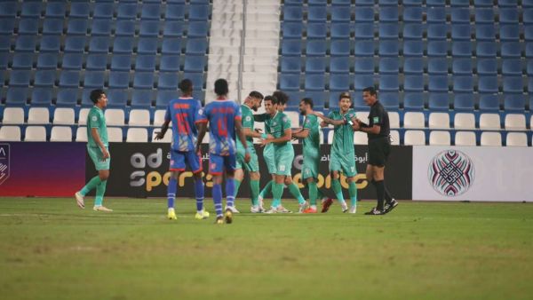 التعادل سيد الموقف بين الشرطة واستقلال طهران