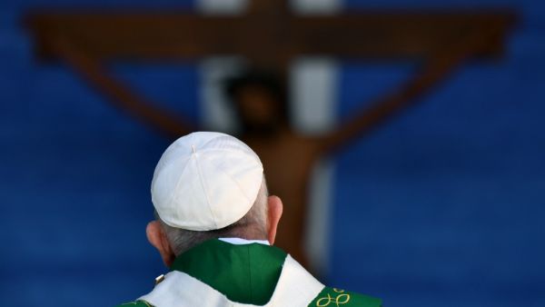 Pope Francis celebrates an outdoors mass during a visit to Bari, southern Italy, on February 23, 2020 to address a conference entitled "Mediterranean: Frontier of Peace" which sees the participation of some 60 Catholic bishops from 19 nations bordering the Mediterranean. Alberto PIZZOLI / AFP