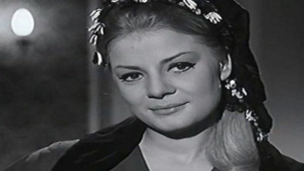 Nadia Lofti (Twitter)