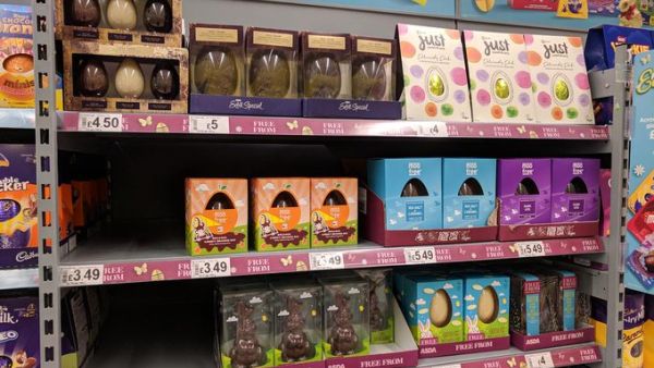 A £5 vegan Easter egg has come joint top in Good Housekeeping's blind taste test beating many traditional and more expensive rivals. (Twitter)