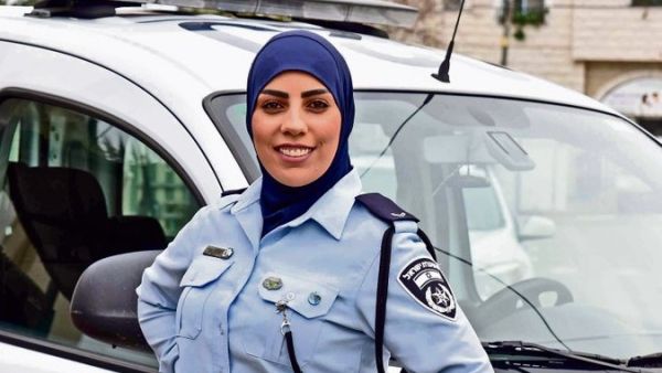 Sabreen Saadi, a Palestinian citizen of Israel, has gone viral after a photo of her in an Israeli police uniform. (Twitter)