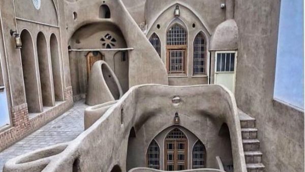 An ancient home in Kashan, Iran (Twitter)