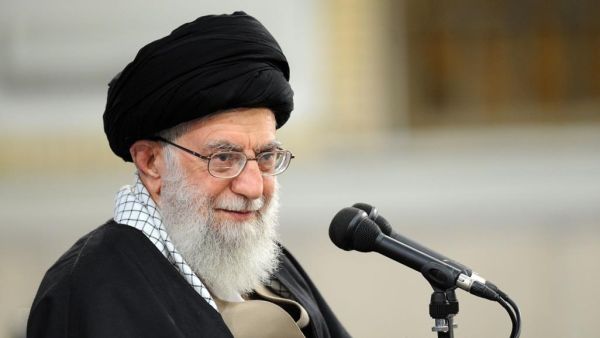المرشد الأعلى للثورة الإسلامية في إيران علي خامنئي