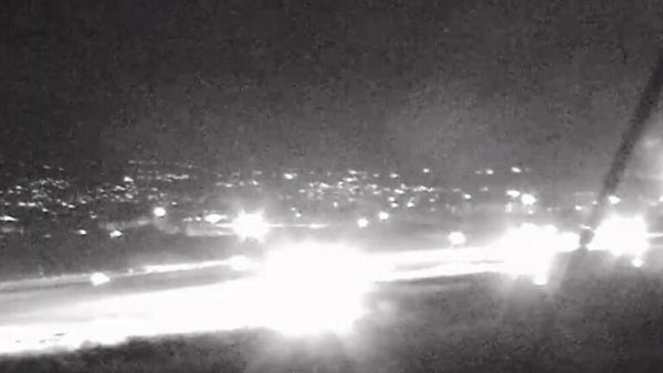 هبوط طائرة ركاب من طراز "Airbus-320" في قاعدة حميميم الروسية في اللاذقية