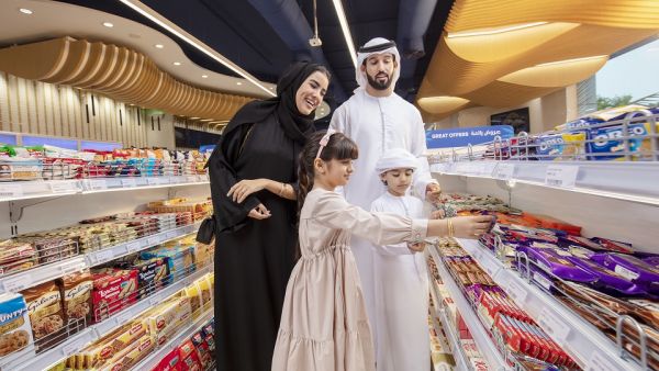الشركة تطرح نظام مكافآت قائم على النقاط يمكّن العملاء من جمع النقاط مقابل مشترياتهم، واستبدالها بالمنتجات والخدمات في متاجر واحة أدنوك