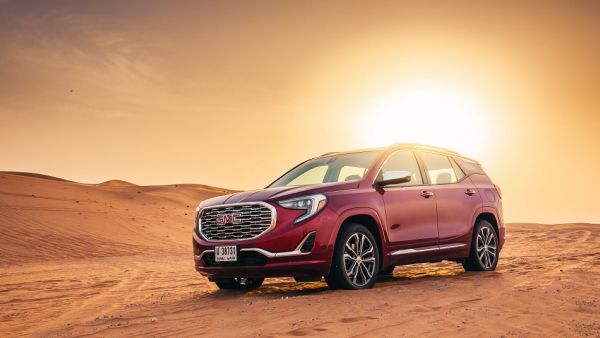 تعزز فئة دينالي سيارة تيرين 2020 بإضفاء تفرد كبير عليها، إذ تقدم للسيارة تصميمًا مميزًا يجعلها تتصدر مجموعتها فضلًا عن ميزات محسنة فريدة من نوعها.