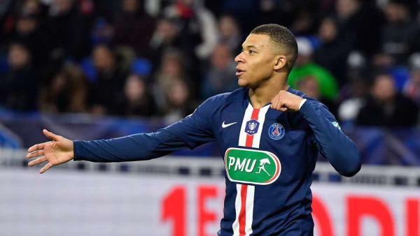 مبابي يسجل ثلاثية