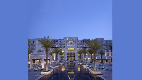 Exclusive Revelries for UAE and GCC Residents From Anantara Eastern Mangroves Hotel