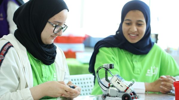 خلال الحدث مؤسسة المبرة الخليفية تختتم المرحلة الأولى من برنامج إثراء الشباب 2020