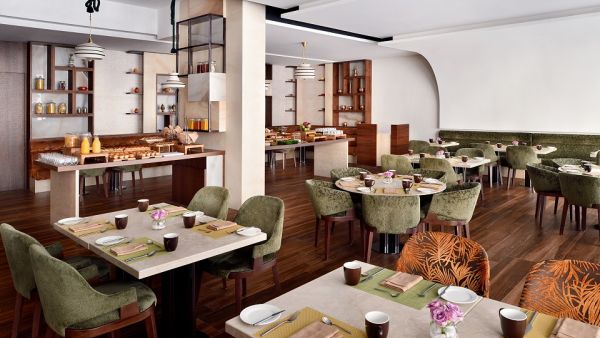 Experience the Spirit of Ramadan at Mövenpick Hotel Apartments Downtown Dubai 