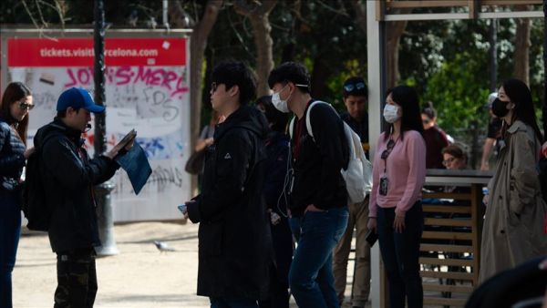  حكومات مختلف دول العالم، من الصين إلى جمهورية التشيك وفنزويلا، وجّهت لمواطنيها بعدم مغادرة منازلهم