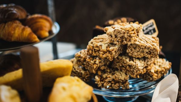 الجرانولا أو ألواح الطاقة بالشوفان والعسل