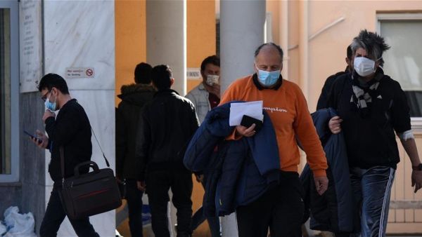 توقع بارتفاع ملحوظ للإصابات في اليونان وفي العالم بأسره خلال الأسابيع القادمة.