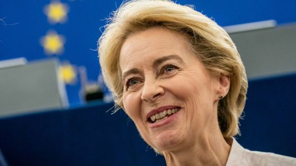 Ursula von der Leyen (Twitter)