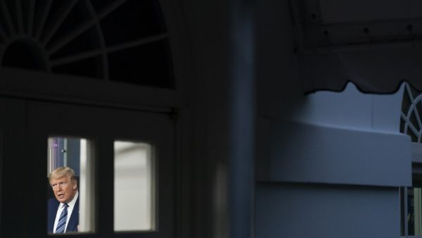 U.S. President Donald Trump holds a press briefing with members of the White House Coronavirus Task Force on April 5, 2020 in Washington, DC. On Friday, the Centers for Disease Control and Prevention issued a recommendation that all Americans should wear masks or cloth face coverings in public settings. Sarah Silbiger/Getty Images/AFP Sarah Silbiger / GETTY IMAGES NORTH AMERICA / Getty Images via AFP