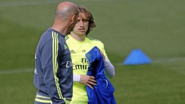 مودريتش وزيدان