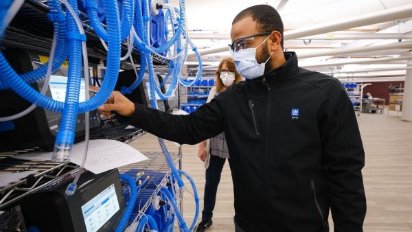 حصلت جنرال موتورز على دعم من اتحاد عمال صناعة السيارات في الولايات المتحدة، بما في ذلك إدارة اتحاد العمال_جنرال موتورز وإدارة اتحاد العمال المحلية 292