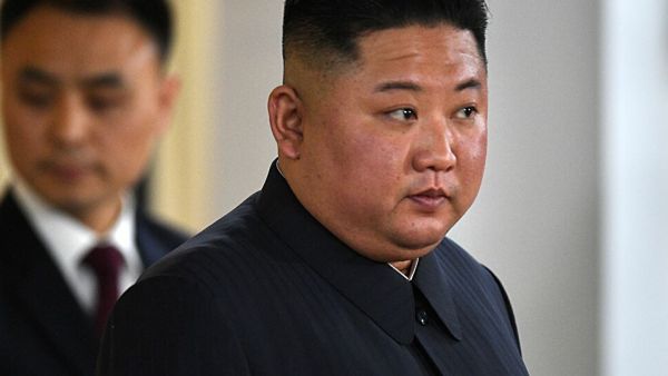 زعيم كوريا الشمالية كيم جونغ أون