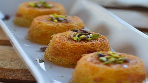 كب كيك الكنافة