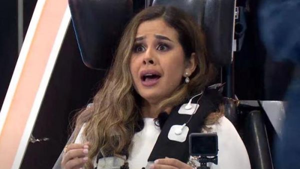 صور منة عرفة المثيرة للجدل حديث الجمهور