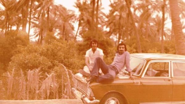 The Iraq Photo Archive  (Twitter)