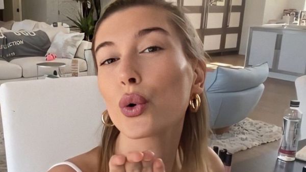 Hailey Bieber (Twitter)