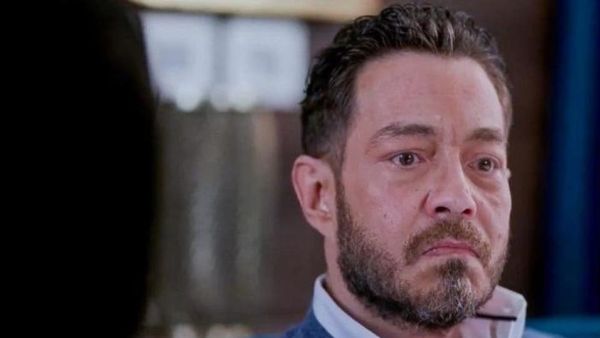 أحمد زاهر ومشهد ضربه من نور اللبنانية في مسلسل "البرنس"