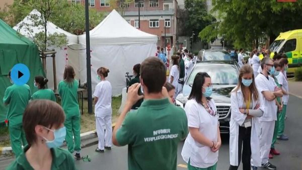 مرسومين ملكيين تم نشرهما في أوائل مايو أديا إلى تفاقم غضب العاملين في الرعاية الصحية البلجيكيين