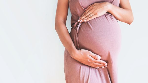 يجب الاهتمام بالصحة النفسية للفتاة لأنها جزء من صحتها الجسدية
