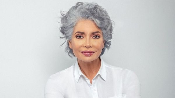 Sawsan Badr Barefooted After Her Engagement Rumors