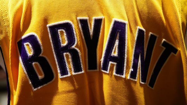 Late basketball legend Kobe Bryan is to be posthumously honored with the LA Area Emmy Governors Award next month. (Photo: AFP)