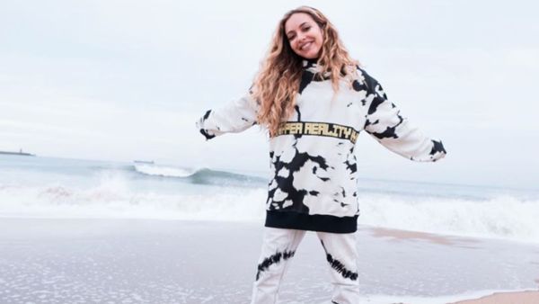 The British-born star added that this isn’t the first time that the two singers have been confused for one another