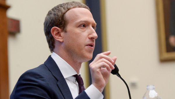  الرئيس التنفيذي لشركة "فيسبوك"، مارك زوكربيرغ