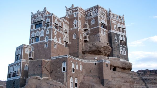 Yemen's Dar al-Hajar or house on the rock (Shutterstock)	
