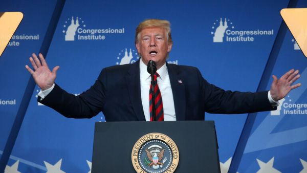  الرئيس الأمريكي دونالد ترمب