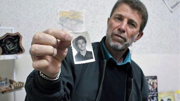 نائل البرغوثى