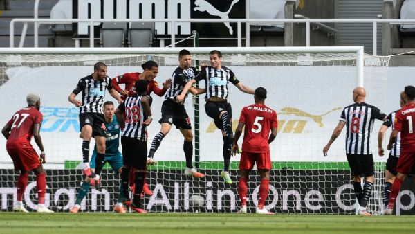 فوز معنوي لليفربول