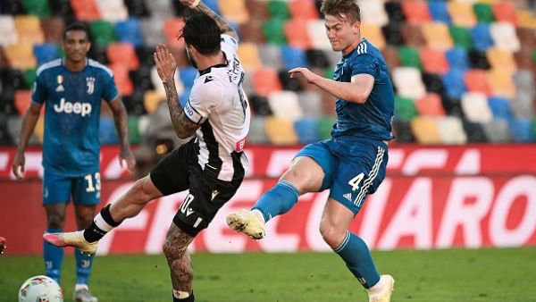 هدف دي ليخت لم يكن كافياً