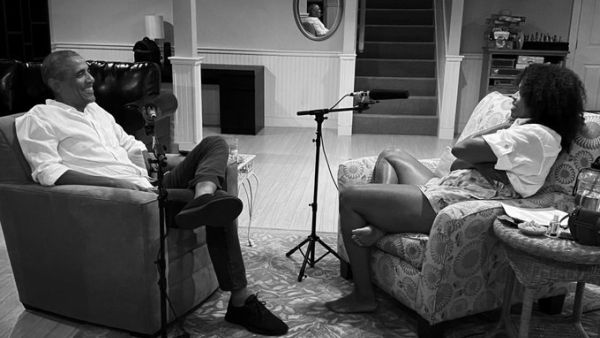 First episode of Michelle Obama’s new podcast (Twitter)