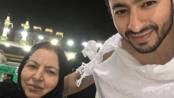 Hamada Helal's Mother Passed Away As She Lost Her Battle Against Cancer