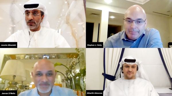 خلال الحدث حديث الخبراء يسلط الضوء على رسوم الخدمات العقارية