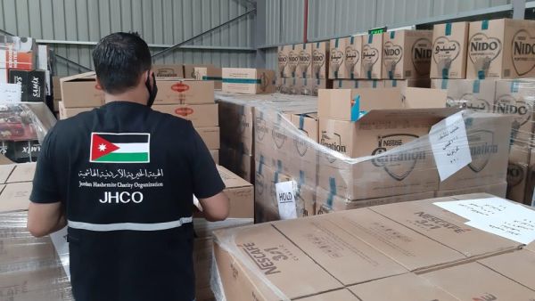 خلال الحدث نستله تقدم الدعم لصندوق اغاثة وزارة الصحة الأردني وتدعم 2100 عائلة في الأردن عبر التبرع ب 270 ألف حصة من الأغذية والمشروبات و90 ألف لتراً من المياه
