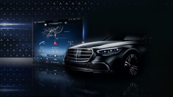 مرسيدس-بنز تقدم لمحة أولى عن المواصفات الفنية لسيارة S-Class الفخمة من خلال سلسة إخبارية جديدة